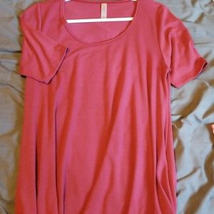 Size small Lularoe perfect t